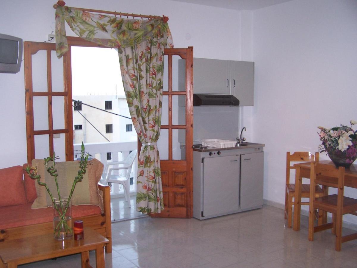 Sea Stone Apartments Карпатос Стая снимка