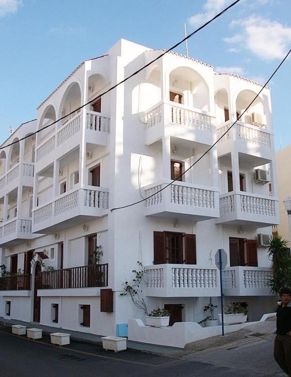 Sea Stone Apartments Карпатос Екстериор снимка