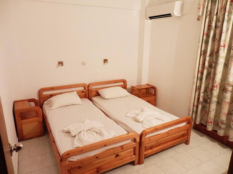 Sea Stone Apartments Карпатос Екстериор снимка