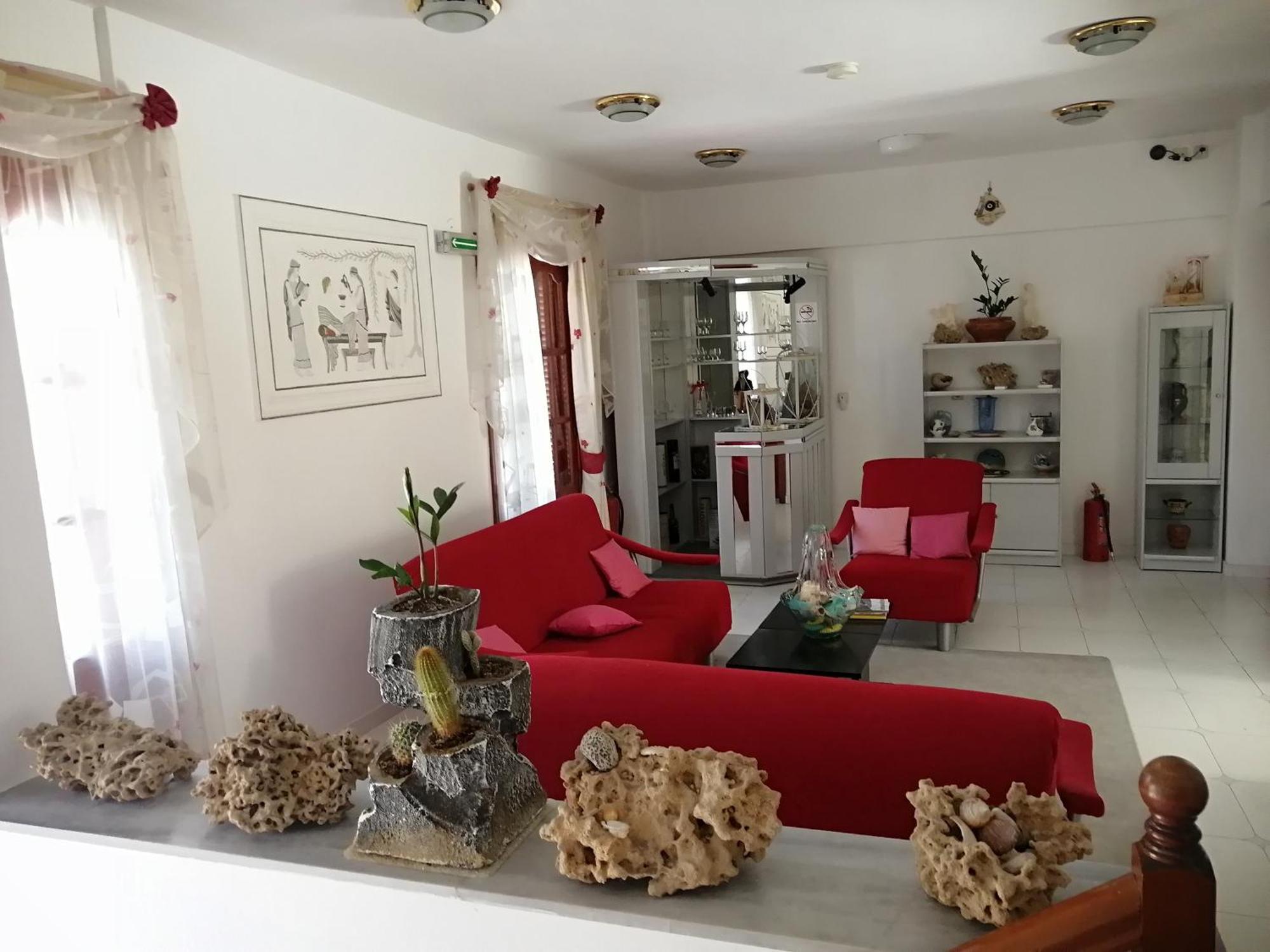 Sea Stone Apartments Карпатос Екстериор снимка